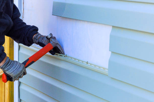 Trusted Siding Contractor service in Harrisburg, IL - Creative Siding